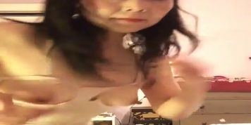 Hot milf doing sexy naked dance