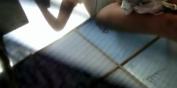 Beach dressing room spycam video with a fresh girl