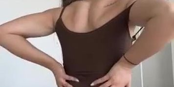 Skyes Fine Back And ASS
