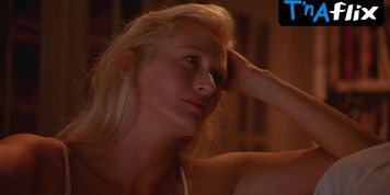 Yvette Heyden Sexy Scene  in Deep Cover