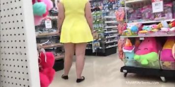 22yr old busty pawg wearing a super short skirt