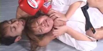 Karate Girl vs Boxing Guy