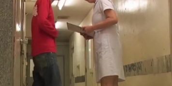 Poor nurse was deceived by the man that sharked her bottom