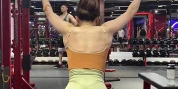 ?APG XNN_1?ASIA GIRL YOGA PANTS GYM BIG ASS