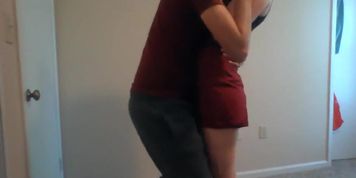Ballbusting knee so sexy