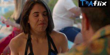 Arantza Ruiz Bikini Scene  in Fugitiva
