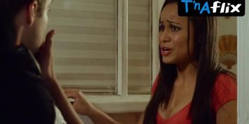 Kara Michele Wilder Sexy Scene  in Let'S Be Cops