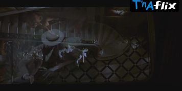 Rene Russo Breasts,  Butt Scene  in The Thomas Crown Affair (Olga Shkabarnya)