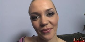 Annette Schwarz
