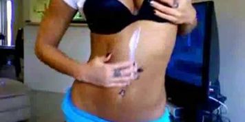 Cam; Brunette amateur webcam girl