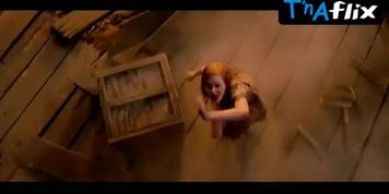 Kirsten Dunst Underwear Scene  in Spider-Man 2