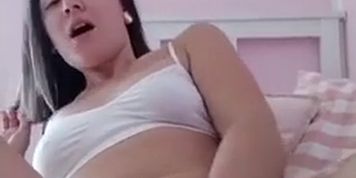 ex gf masturbates and cums