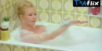 Africa Pratt Breasts Scene  in Las Protegidas