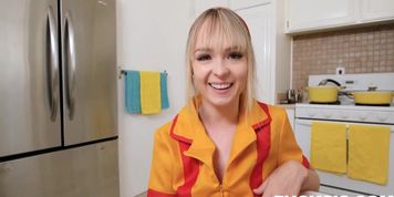 Stepsister Lilly Bell Got Interesting Suggestion (Alex Jett)