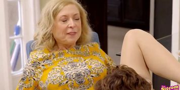 Nina Hartley That 70s Ho Here Kitty Kitty - Nina Nieves