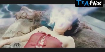 Zooey Deschanel Sexy Scene  in Your Highness