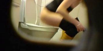 Blonde amateur teen toilet pussy ass hidden spy cam voyeur 7 - video 1