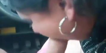 Trashy Indian slut gives head to horny stud dude in a car