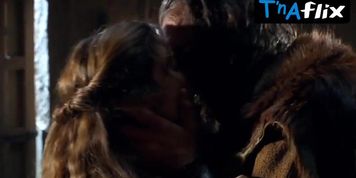 Juana Acosta Breasts Scene  in Hispania, La Leyenda