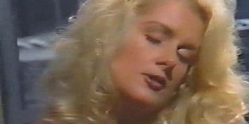 Sally Layd - Badlands