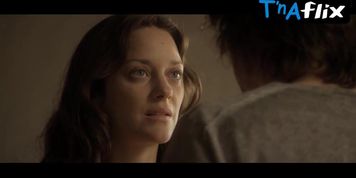 Marion Cotillard Butt,  Breasts Scene  in Ismael'S Ghosts