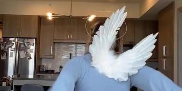 Big tits blonde girl dancing (Sabrina Nichole)