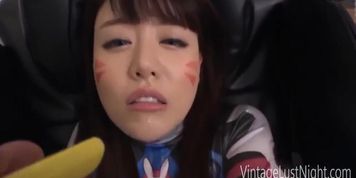 Hypnotized D.Va Enjoys Sucking