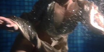stef dancing