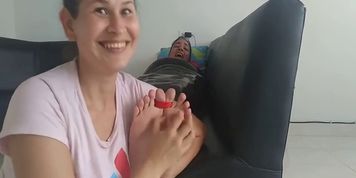 GTK: Marisol Gives Mrs Aura An Electric Mummified Foot Tickling!