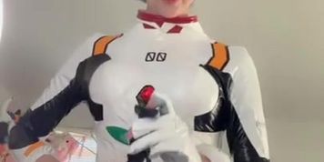 Kenalialuv Masturbates In Rei Ayanami Cosplay