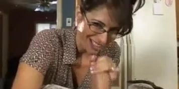 mom_fucks_her_sons_friend
