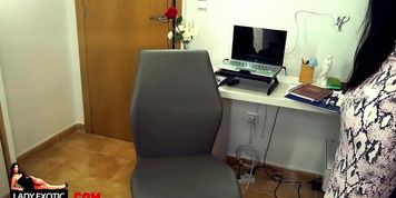 OFFICE LATINA SECRETARY