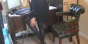 BBW Secretary Slut In Black Pantyhose