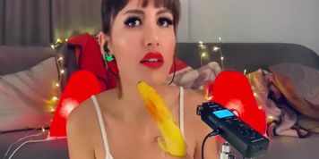 Delicious Blowjob with Banana on Webcam