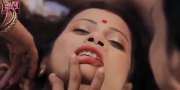 Desi Indian Hot Bhabhi