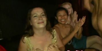 DANCING BEAR - Beautiful babes sucking bear strippers cock