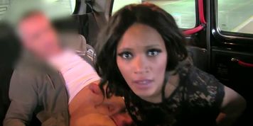 Ebony blows driver in public on the back seat of his cab