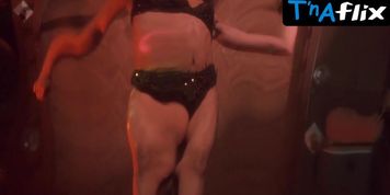 Jennifer Leigh Warren Breasts,  Bikini Scene  in The Crossing Guard