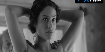 Aida Folch Breasts Scene  in The Artist And The Model