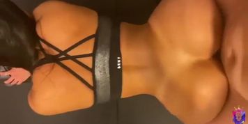 Latina 256