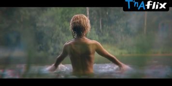 Aleksandra Kharitonova Breasts Scene  in Igra