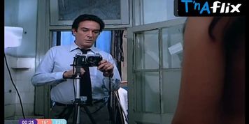 Ingrid Pelicori Sexy Scene  in El Agujero En La Pared