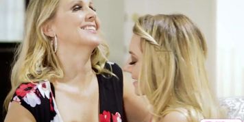Hottie shocked to see her bff facesitting her busty stepmother (Gia Paige, Julia Ann, Molly Mae)