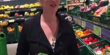 Vegetable in pussy