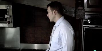 MILF real estate agent tricked into sex by a perv buyer (Dillion Harper)