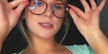 Good morning daddies . You get to pick what you want to see .. by bunnybenzz from OnlyFans | Coomer