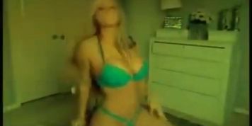 Sexy Gisele show her big tits