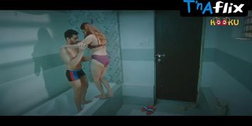 Neelam Bhanushali Butt,  Breasts Scene  in Chiken Curry
