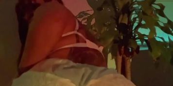 &iquest;Quieres el video completo? Escr&iacute;beme un Dm, o env&iacute;ame un ti.. by ecstasyonfilm from OnlyFans | Coomer