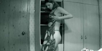 kris-voyeur-04_R.wmv